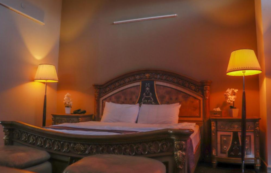 Tejarat International Hotel