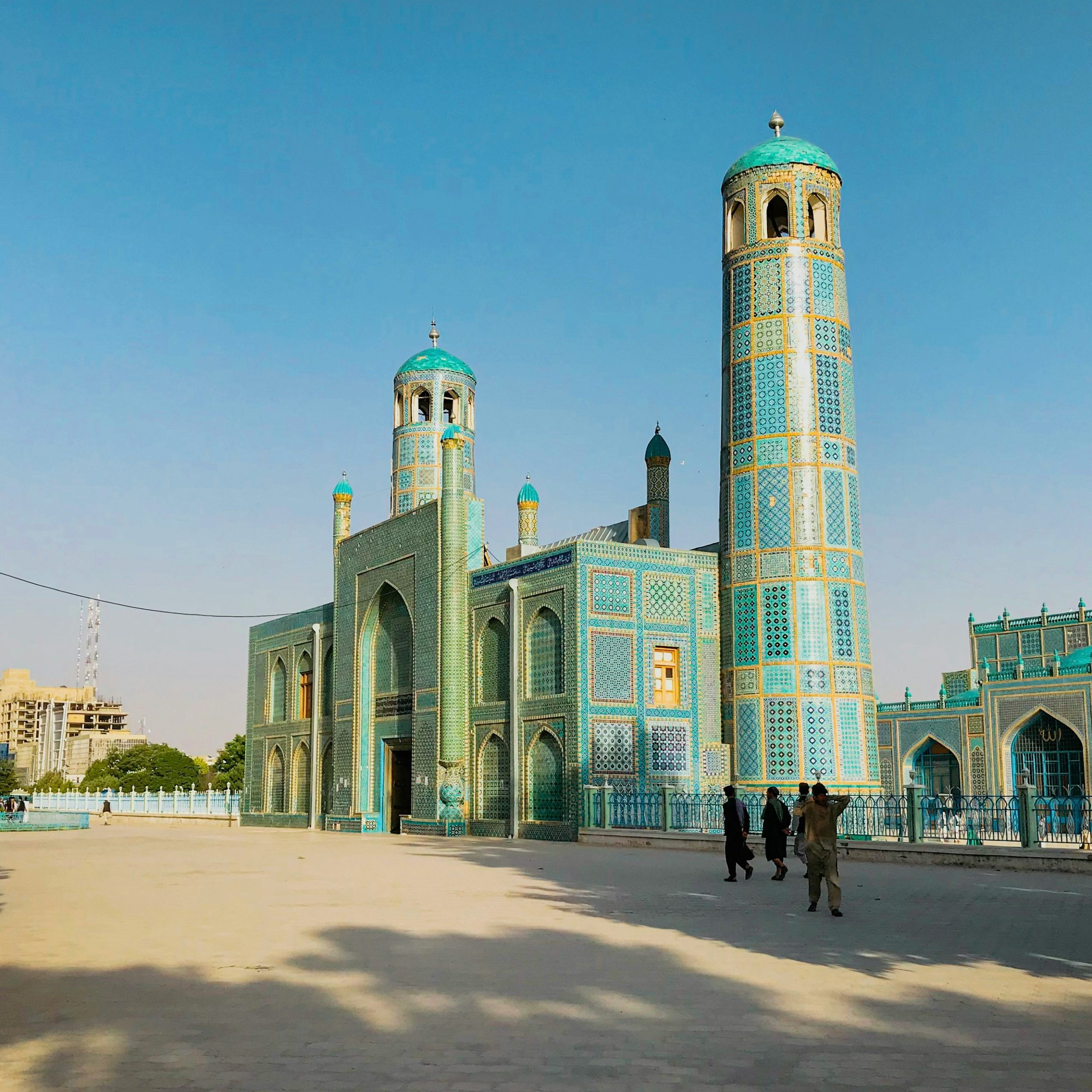 Mazar-i-Sharif – Home of the Blue Mosque